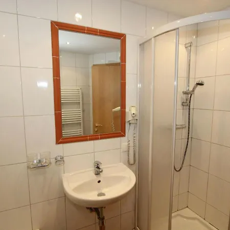 Luxurious In L Ngenfeld With Sauna Huben (Imst)